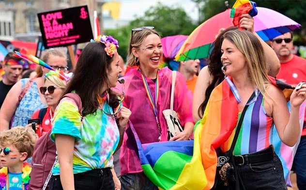 Belfast Pride в Северной Ирландии